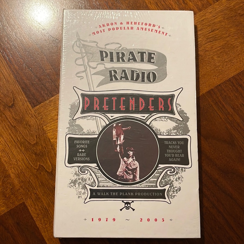 NEW SEALED THE PRETENDERS "PIRATE RADIO 1979-2005" - 4 CDS + 1 DVD SET !!